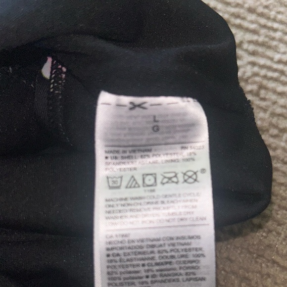 🦄6 Items for $20🦄 Girls onepiece swimsuit - Picture 3 of 4